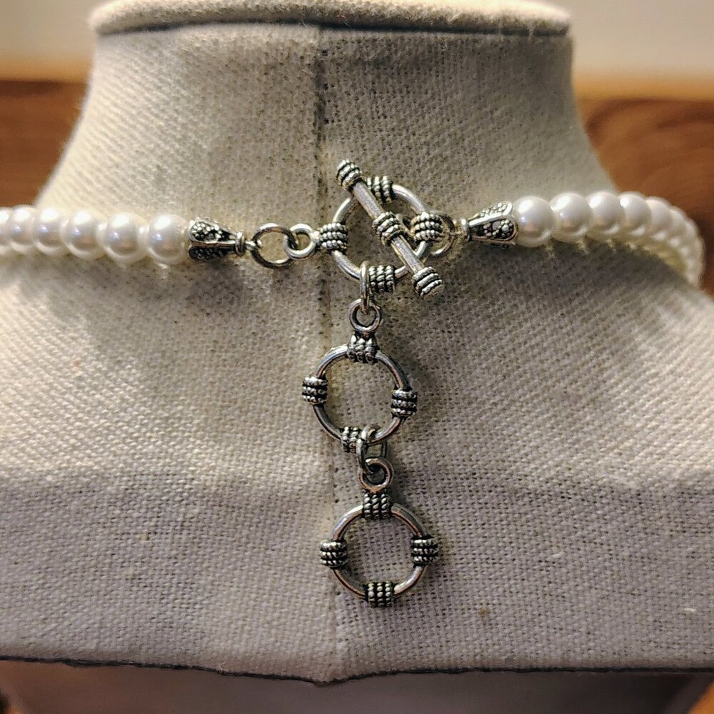 Squash Blossom Genuine Cream Howlite Stone Necklace - Picture 4 of 6